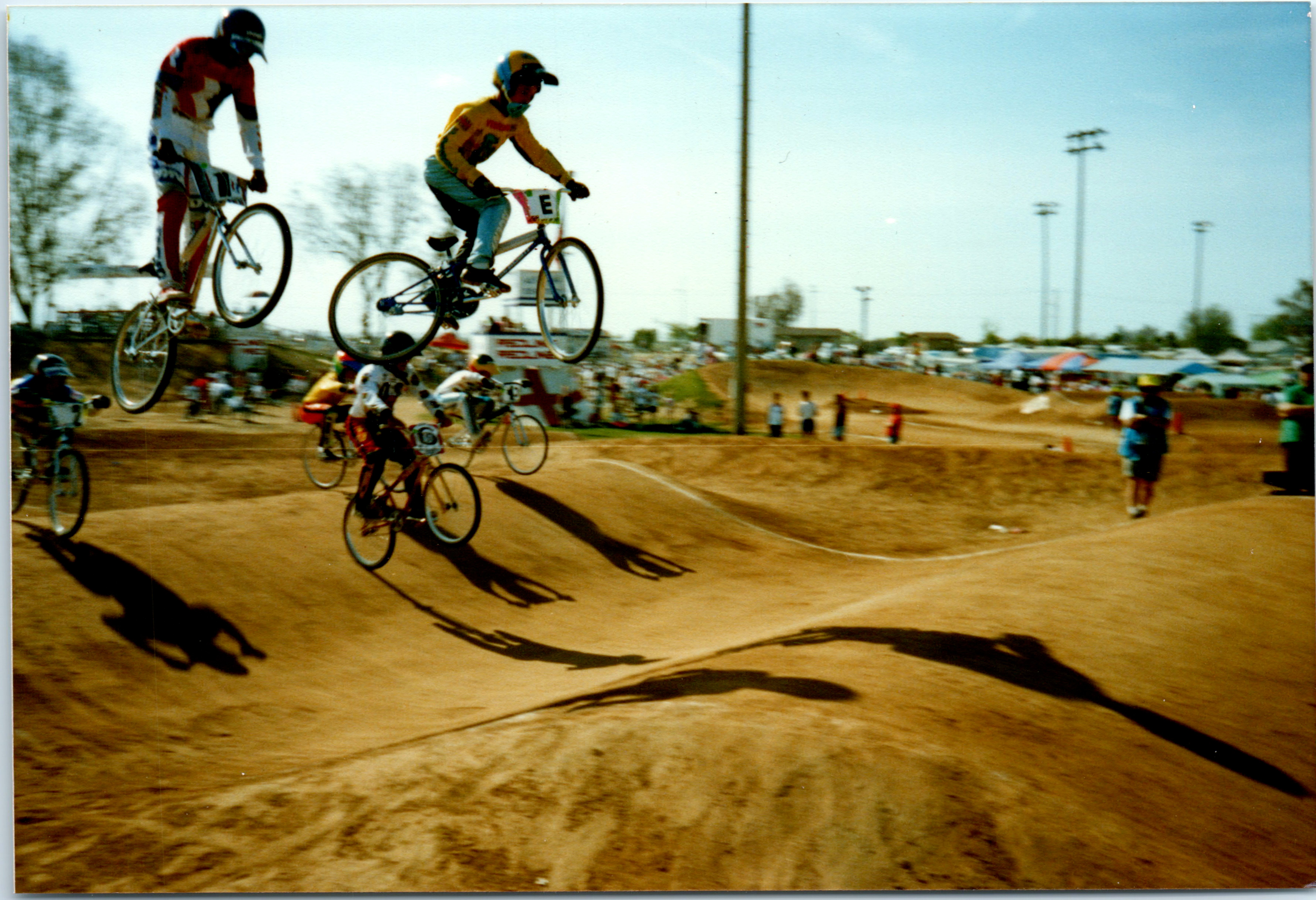bmx-mixed20140929_16182302-2_7126x4870_4f1e7cb34b.jpg